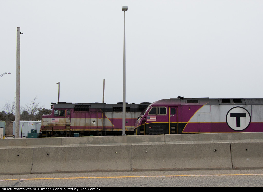 MBTA 1030 & MBTA 2006